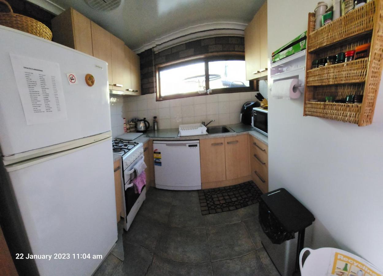 Traplins Accomodation Lakes Entrance Buitenkant foto