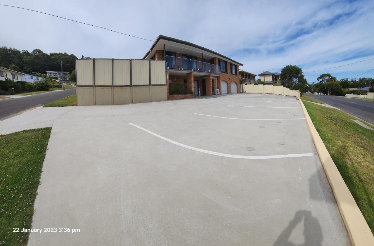 Traplins Accomodation Lakes Entrance Buitenkant foto