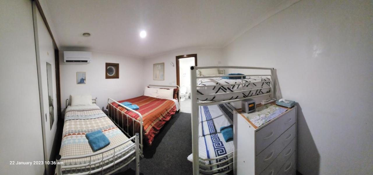 Traplins Accomodation Lakes Entrance Buitenkant foto
